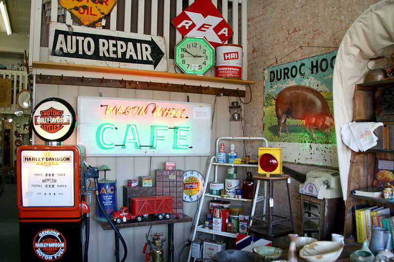 Cars sur la route 66