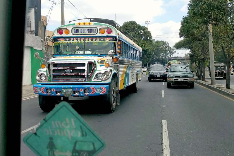 Un bus de voyage au Guatemala