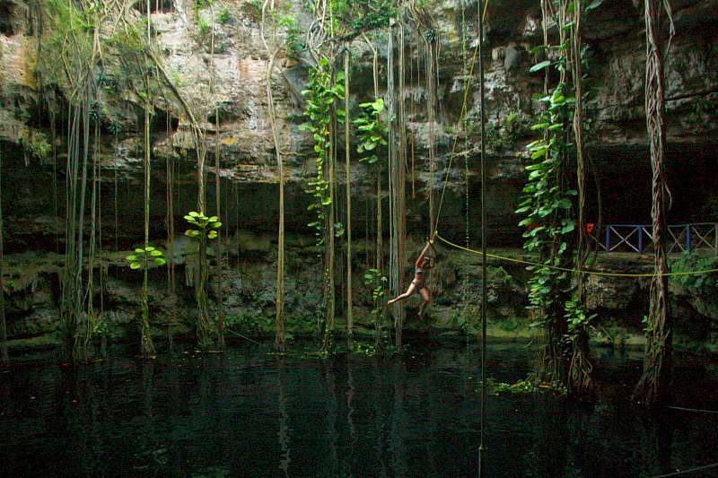cenote Oxman
