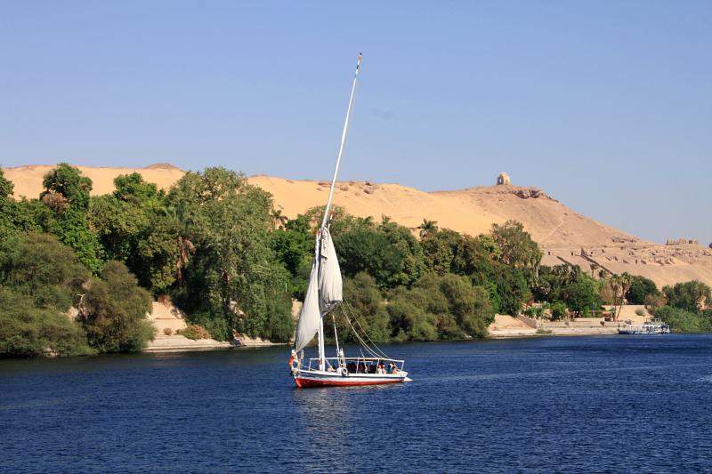 Croisière sur le Nil en Égypte : felouque