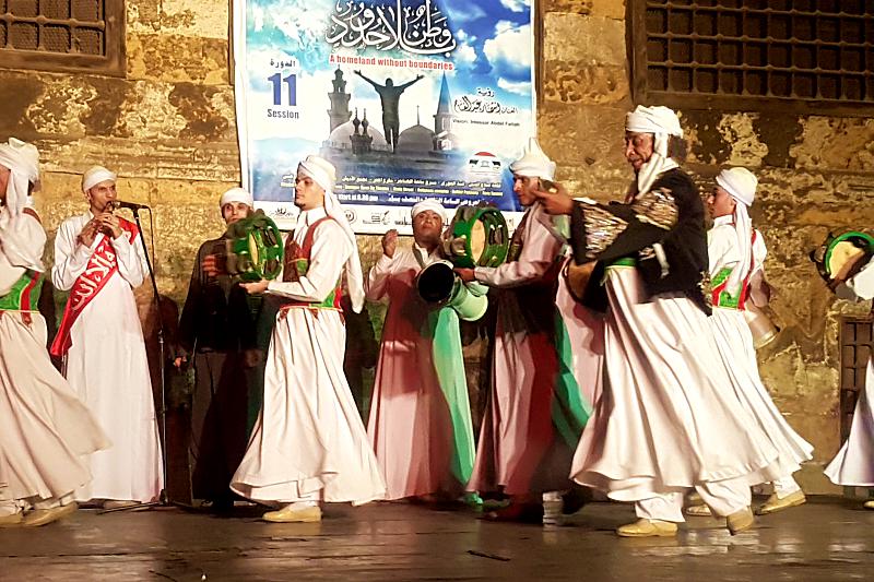 Visiter le Caire : spectacle derviches